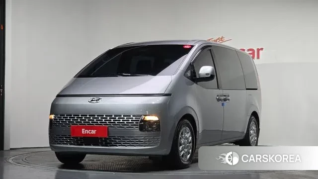 Hyundai Staria 2023 Серебряный из Кореи