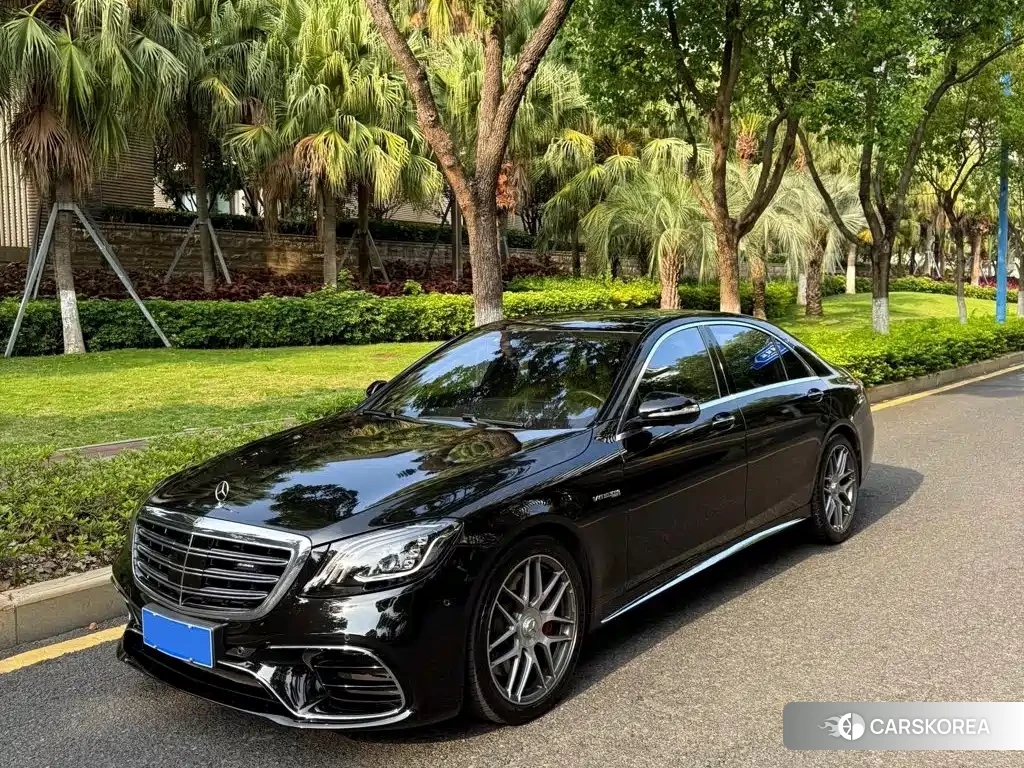 Mercedes-Benz S-class AMG 2019 Черный из Китая