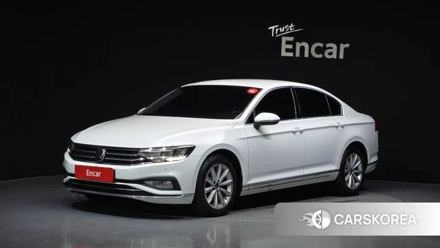 Volkswagen Passat GT (B8) 2021 Белый из Кореи