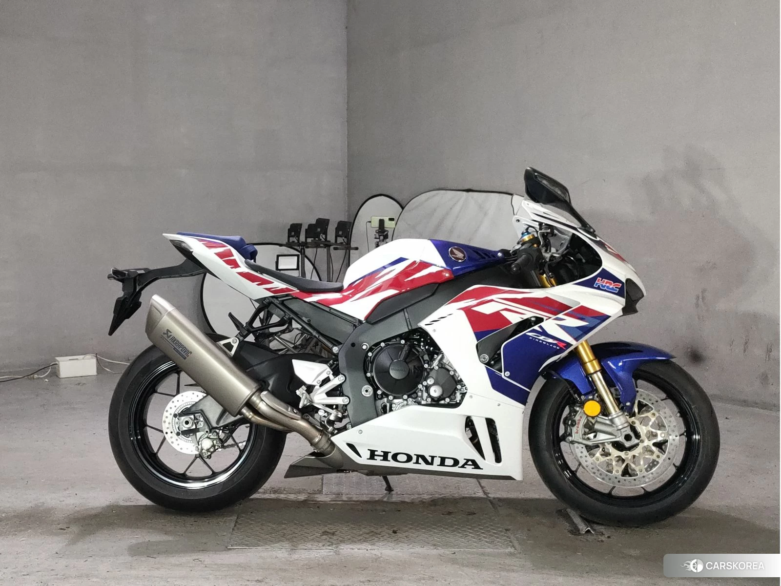 Проданный Honda CBR1000RR-R FIREBLADE SP 2022 из Японии, фото 2
