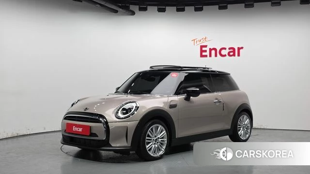 Mini Cooper 2023 Песочный из Кореи