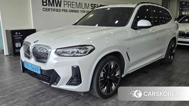 BMW iX3 2022 Белый из Кореи