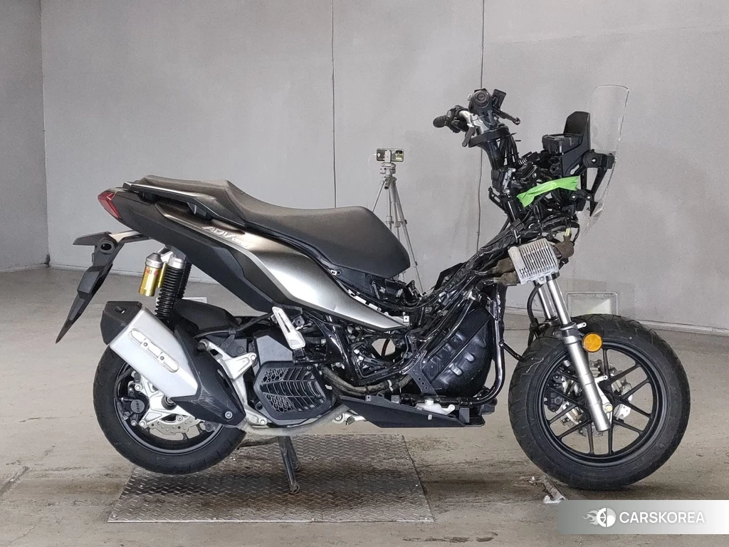 Проданный Honda ADV150 2019 из Японии, фото 2