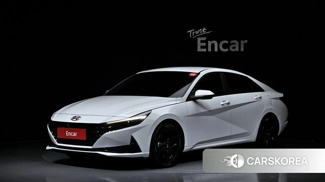 Hyundai Avante Hybrid (CN7) 2023 Белый из Кореи