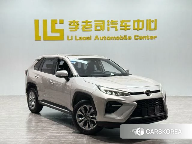 Toyota Wilanda 2021 Шампань из Китая