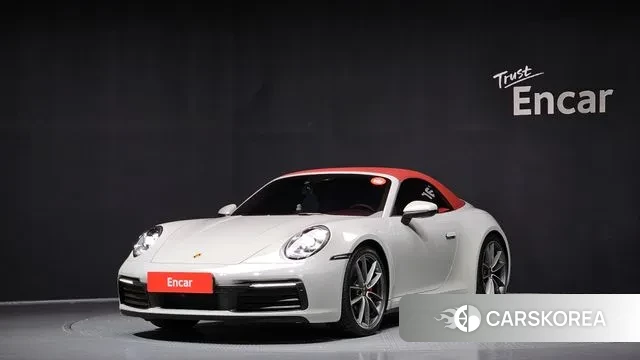 Porsche 911(992) 2022 Серебряный из Кореи