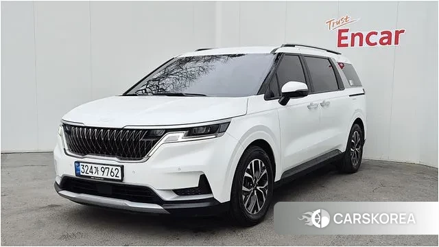 Kia Carnival 4th generation 2023 Белый из Кореи