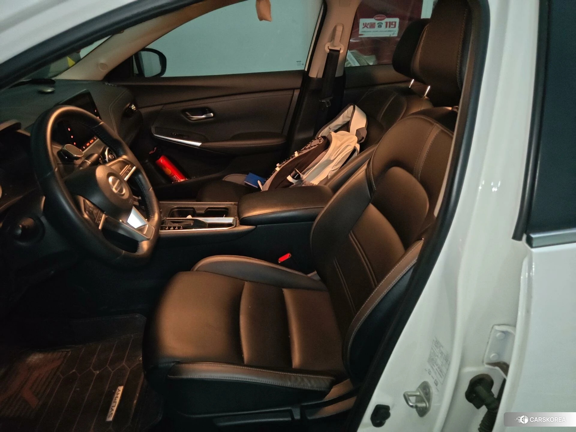 Nissan Xuan Yi 2020 Белый из Китая