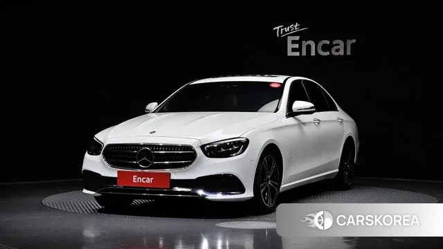 Mercedes-Benz E-Class W213 2020 Белый из Кореи