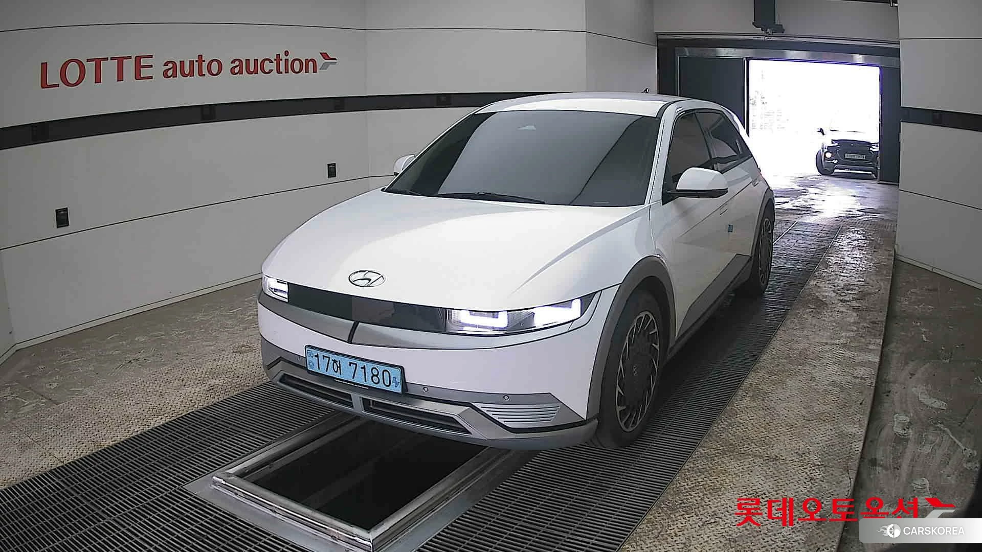 Hyundai IONIQ 5 2022 Atlas White из Кореи