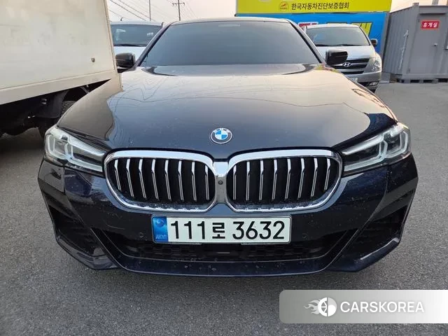 BMW 5 Series (G30) 2021 Синий из Кореи