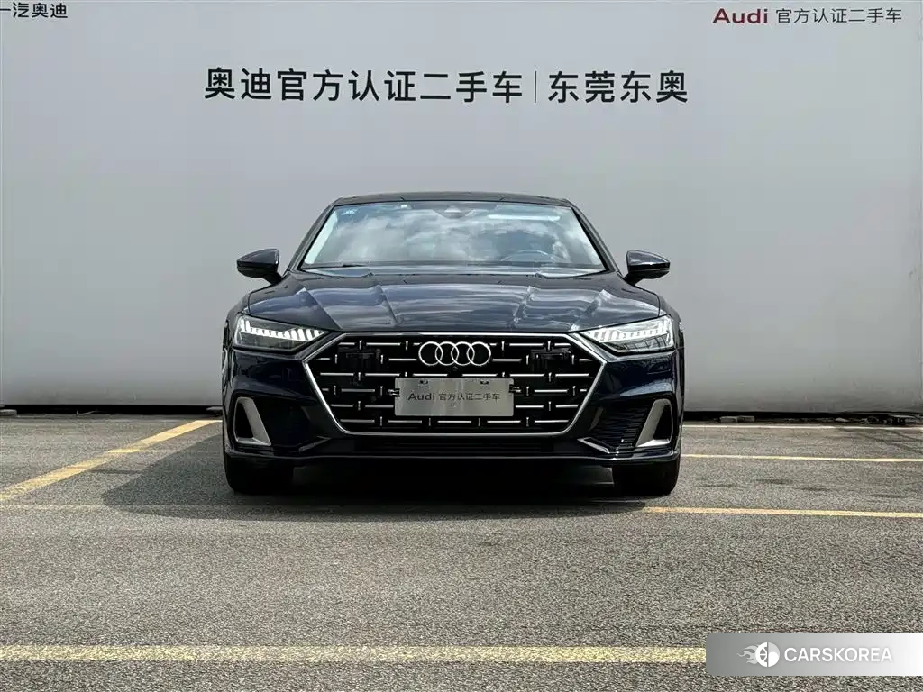 Audi A7L 2023 Синий из Китая