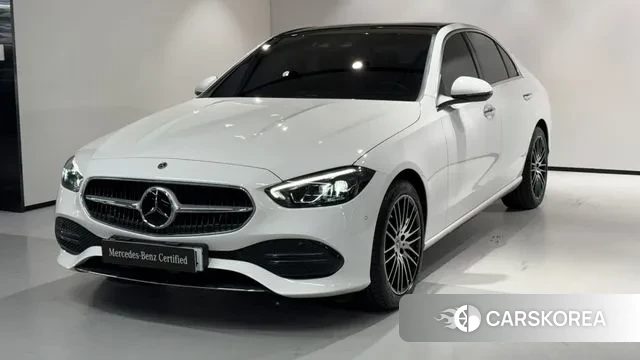 Mercedes-Benz C-Class W206 2025 Белый из Кореи