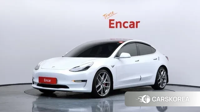 Tesla Model 3 2020 Белый из Кореи