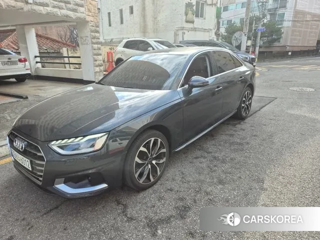 Audi A4 (B9) 2021 Серый из Кореи