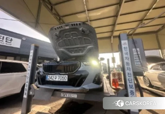 BMW 5 Series (G60) 2024 Серый из Кореи