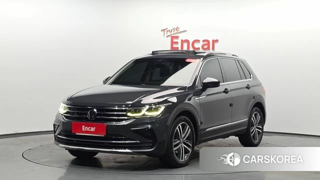 Volkswagen Tiguan second Generation 2022 Серый из Кореи