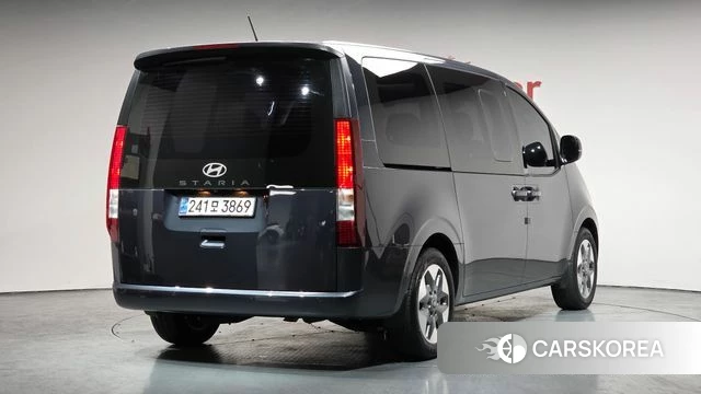 Hyundai Staria 2024 Серый из Кореи