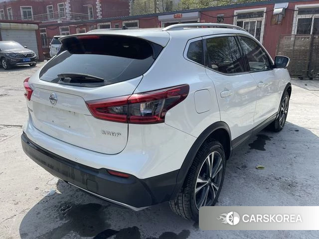 Nissan Qashqai 2022 Белый из Китая