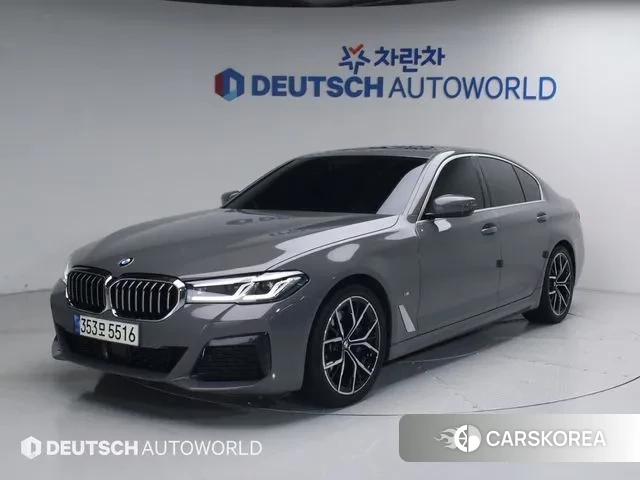 BMW 5 Series (G30) 2021 Серебристо-серый из Кореи