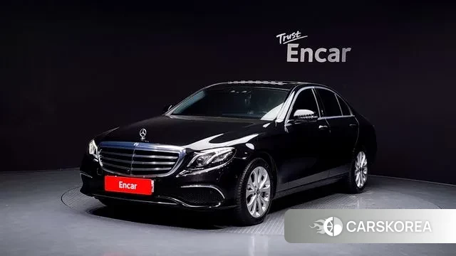 Mercedes-Benz E-Class W213 2018 Черный из Кореи