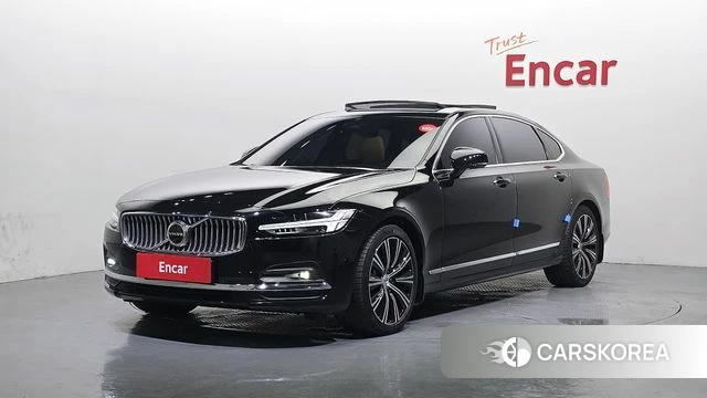 Volvo S90 2023 Черный из Кореи