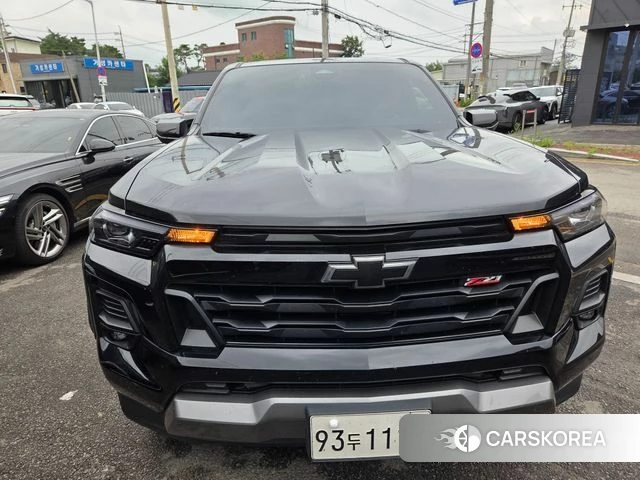 Chevrolet (GM Daewoo) All New Colorado 2024 Черный из Кореи