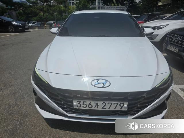 Hyundai Avante (CN7) 2021 Белый из Кореи