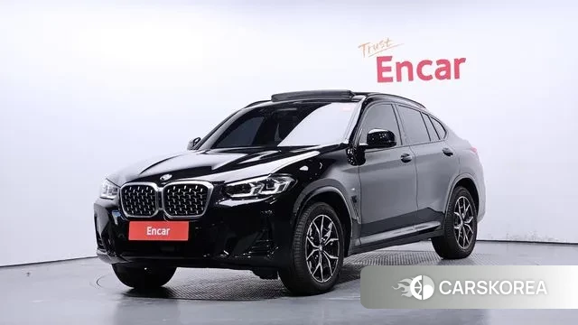 BMW X4 (G02) 2024 Черный из Кореи