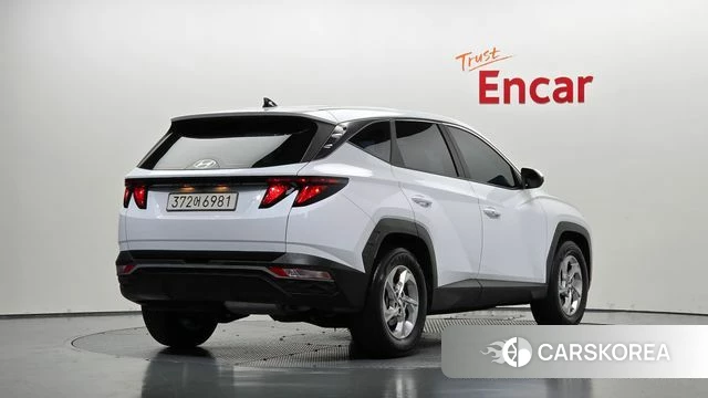Hyundai Tucson (NX4) 2023 Белый из Кореи