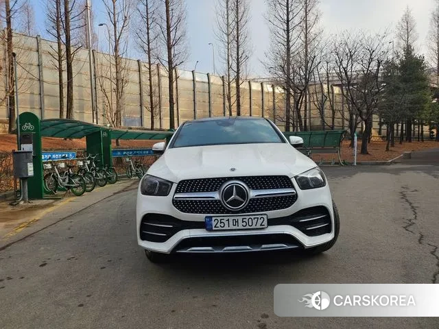 Mercedes-Benz GLE-Class W167 2021 Белый из Кореи