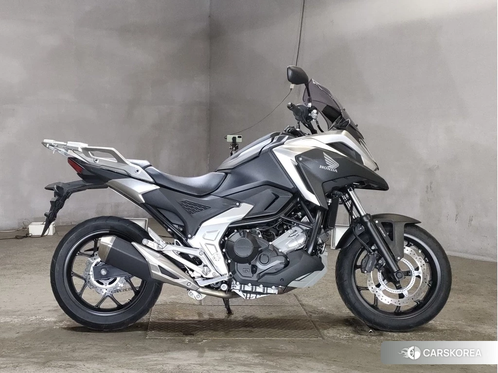 Проданный Honda NC750X 2022 из Японии