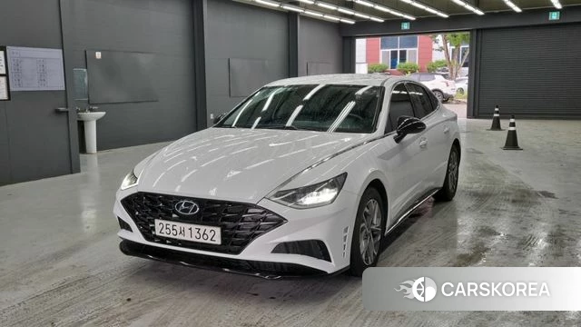 Hyundai Sonata (DN8) 2022 Белый из Кореи