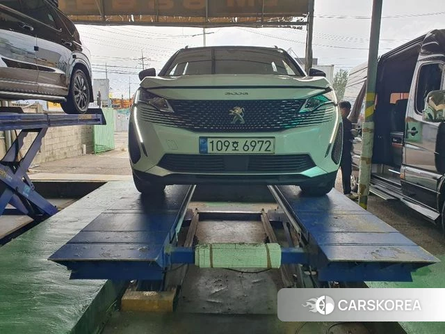 Peugeot 3008 second generation 2022 Белый из Кореи