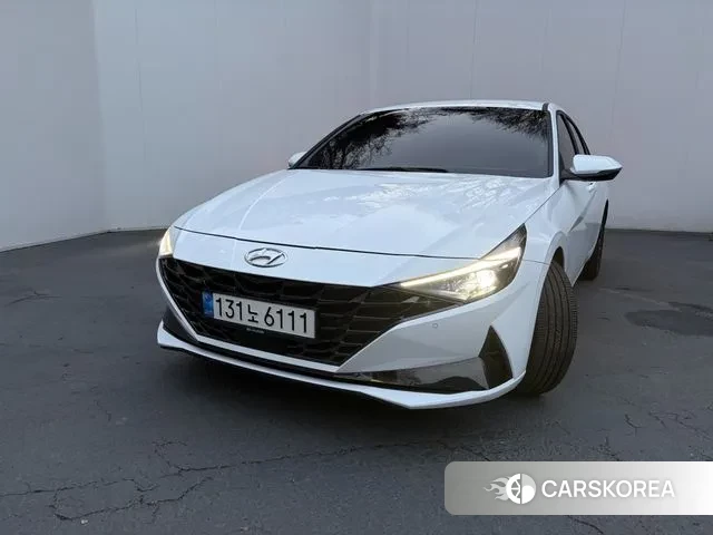 Hyundai Avante (CN7) 2022 Белый из Кореи