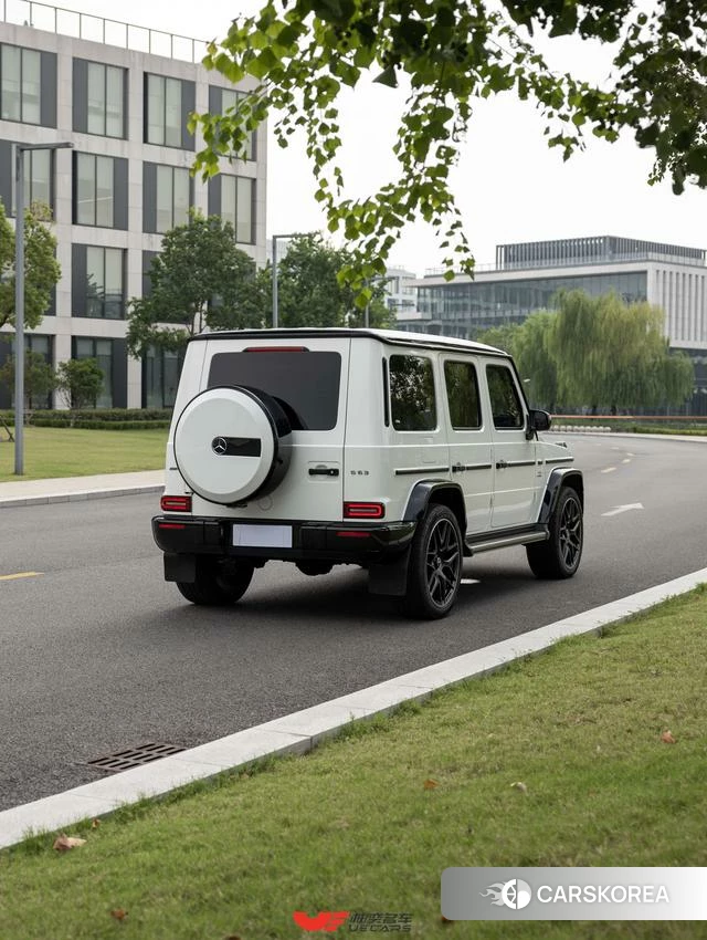 Mercedes-Benz G-class AMG 2023 Белый из Китая