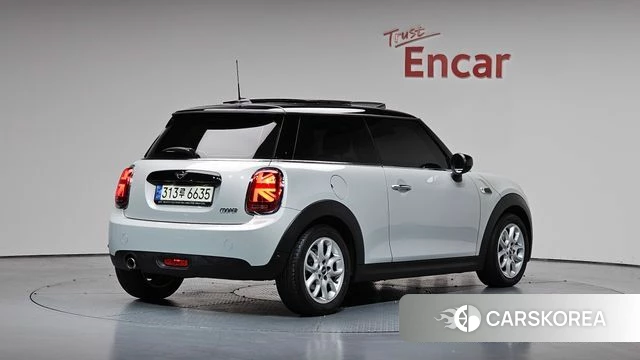 Mini Cooper 2021 Серебристо-серый из Кореи