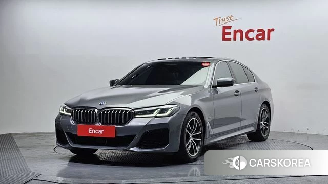 BMW 5 Series (G30) 2023 Серый из Кореи