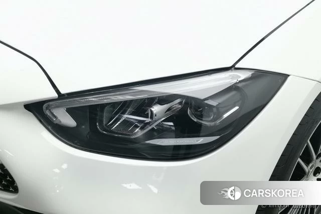 Mercedes-Benz Class C 2023 Белый из Китая