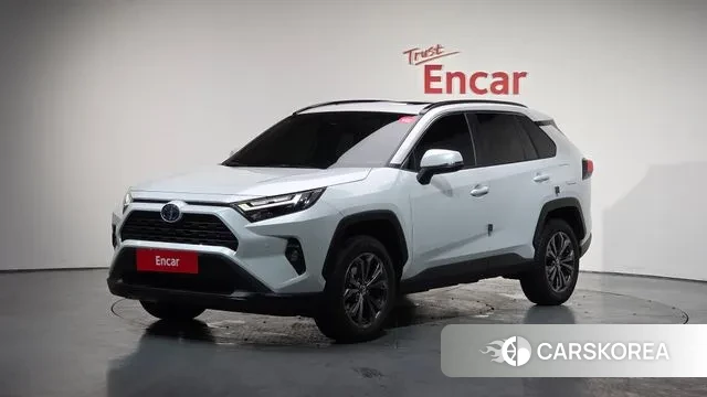 Toyota RAV4 5th Generation 2024 Белый из Кореи