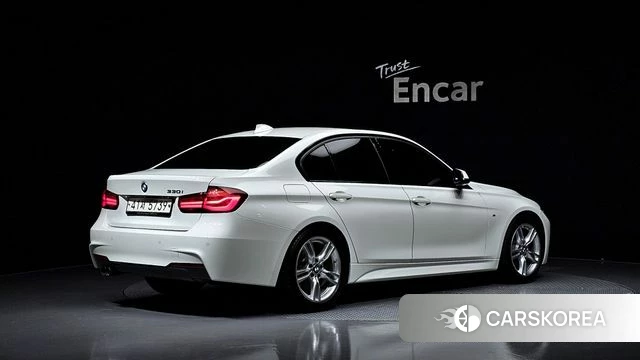 BMW 3 Series (F30) 2018 Белый из Кореи