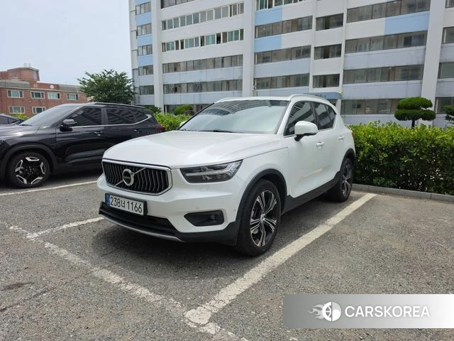 Volvo XC40 2021 Белый из Кореи
