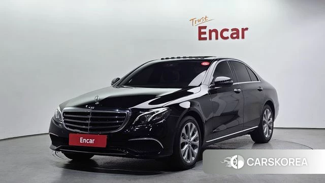 Mercedes-Benz E-Class W213 2019 Черный из Кореи