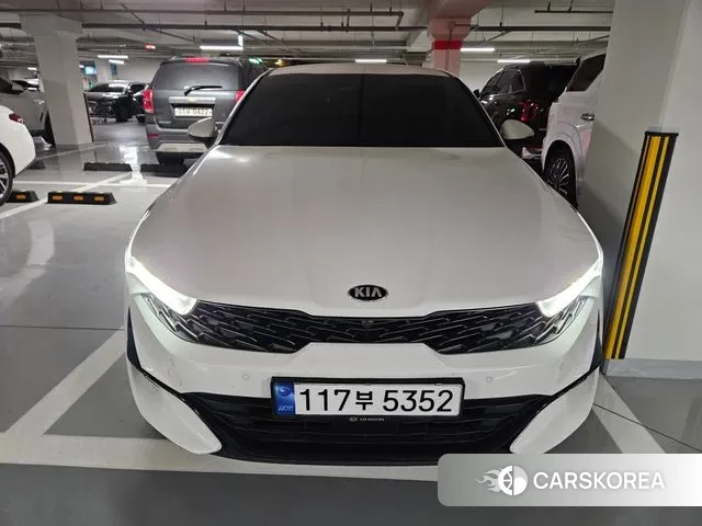Kia K5 3rd generation 2020 Белый из Кореи