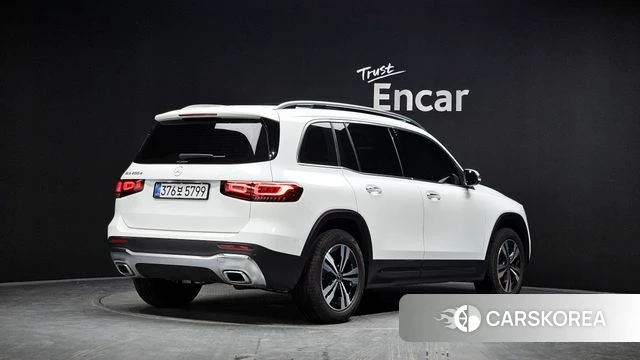 Mercedes-Benz GLB-Class X247 2022 Белый из Кореи