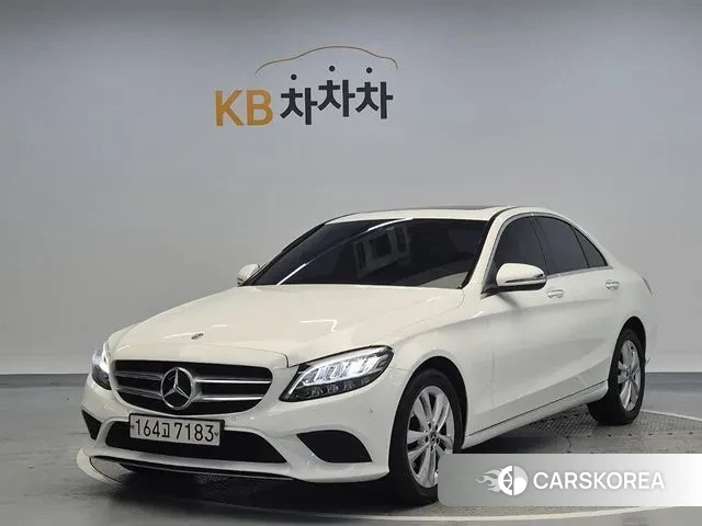 Mercedes-Benz C-Class W205 2019 Белый из Кореи
