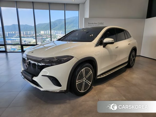 Mercedes-Benz EQS SUV X296 2023 Белый из Кореи