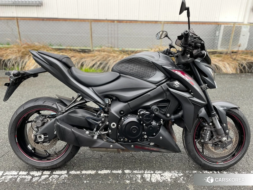 Проданный Suzuki GSX-S1000 2017 из Японии
