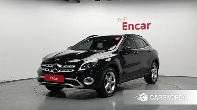 Mercedes-Benz GLA-Class X156 2018 Черный из Кореи