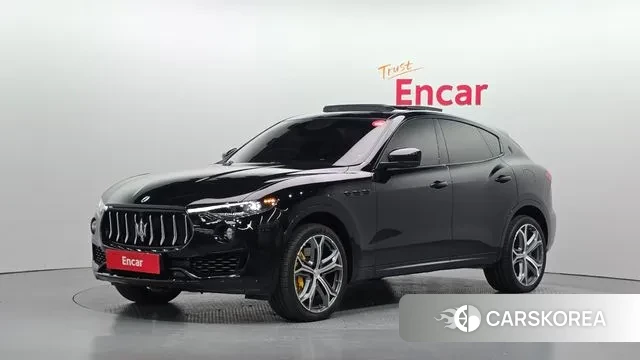 Maserati Levante 2019 Черный из Кореи